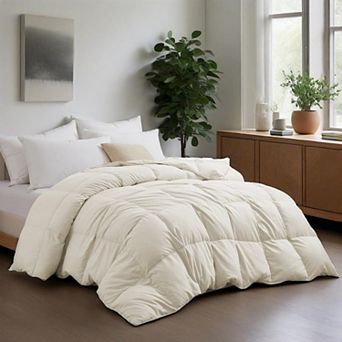 Unikome 360TC Medium Weight White Goose Down and Feather Fiber Comforter