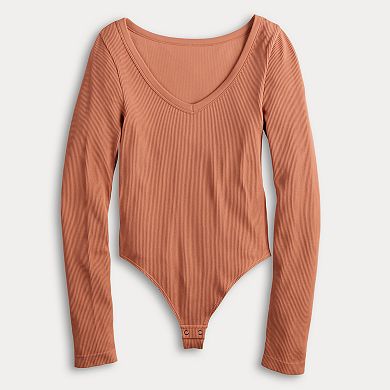 Juniors' SO® Seamless Rib Long Sleeve V-Neck Bodysuit