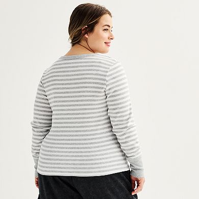 Juniors' Plus Size SO® Slim Fit Long Sleeve Crewneck Top