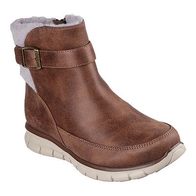 Skechers Relaxed Synergy Diva Lane Women s Boots