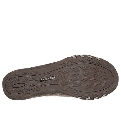 Skechers Hands Free Slip-ins® Relaxed Fit® Breathe Easy Home Body Women's Shoes