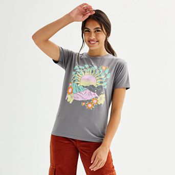 Juniors' Checkered Mountain Sunset Graphic Tee