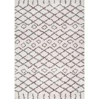 Soller Diamond Trellis Shag Area Rug