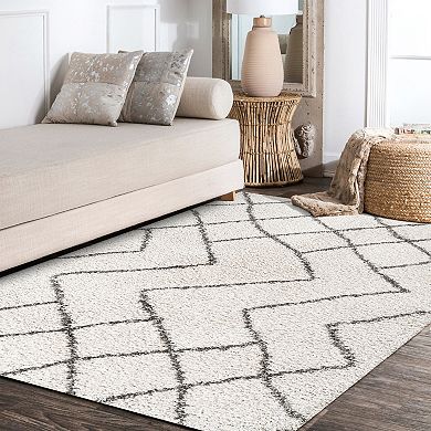 Alcudia Geometric Shag Area Rug