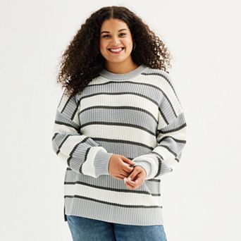 Juniors' Plus Size SO® Crewneck Pullover