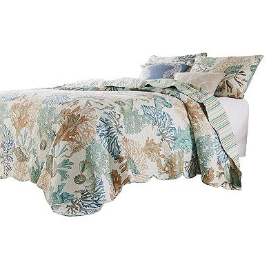 Wade 5 Piece Full Quilt Set, Ocean Design, Scalloped Edges, Floral Pattern