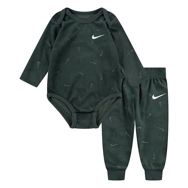 Baby boy uploadable nike apparel