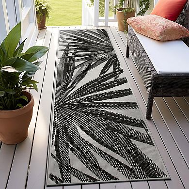 World Rug Gallery Tropical Leaves Nature Inspired Indoor/Outdoor Area Rug