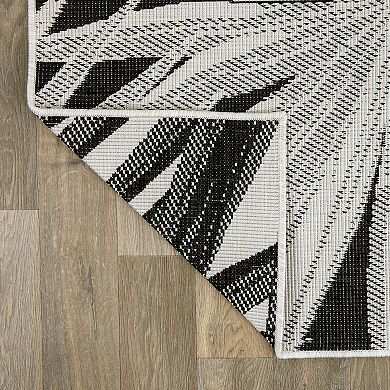 World Rug Gallery Tropical Leaves Nature Inspired Indoor/Outdoor Area Rug
