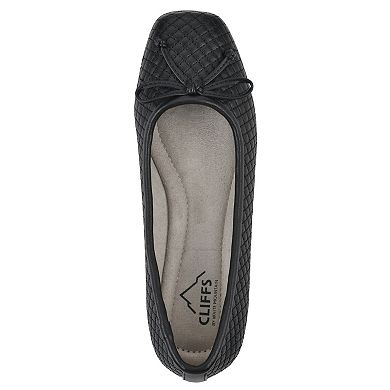 Cliffs by White Mountain Bessy Women's Ballet Flats