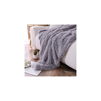 Kate Aurora Regal Luxe Oversized Ultra Soft and Fuzzy Lined Accent Throw Blanket