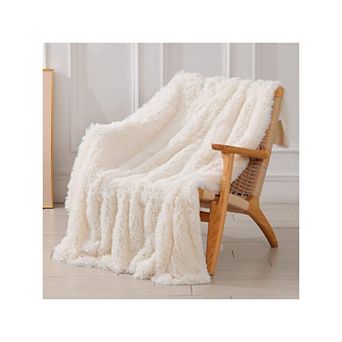 Kate Aurora Regal Luxe Oversized Ultra Soft and Fuzzy Lined Accent Throw Blanket
