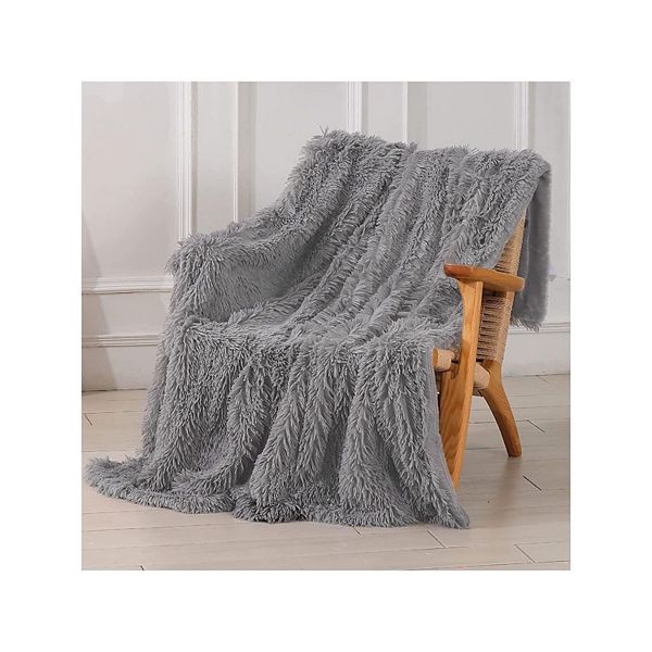 Kate Aurora Regal Luxe Oversized Ultra Soft & Fuzzy Lined Accent Throw