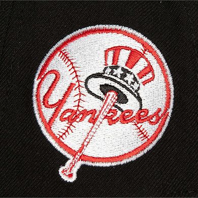 Men's Mitchell & Ness Black New York Yankees Bred Pro Adjustable Hat