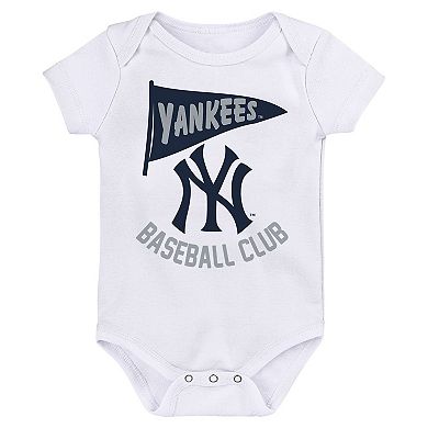Newborn & Infant Fanatics Branded New York Yankees Fan Pennant 3-Pack Bodysuit Set