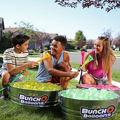 Fast Fill Block Party Medium Fast Fill Water Guns and Bunch of Balloons 9-piece Set