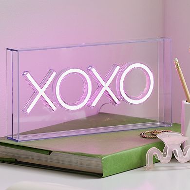 New View Gifts & Accessories Wavy Mirror