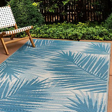 World Rug Gallery Blue Tropical Reversible Indoor / Outdoor Area Rug