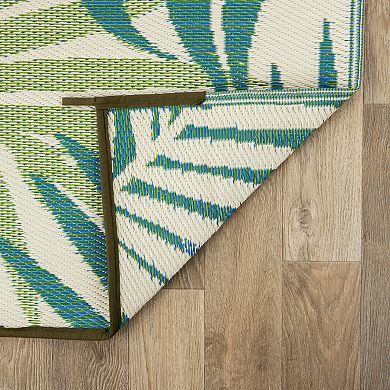 World Rug Gallery Green Modern Fronds Reversible Indoor / Outdoor Area Rug