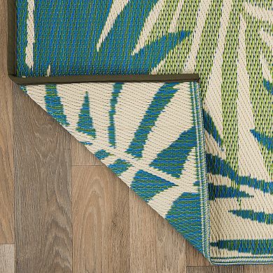 World Rug Gallery Green Modern Fronds Reversible Indoor / Outdoor Area Rug