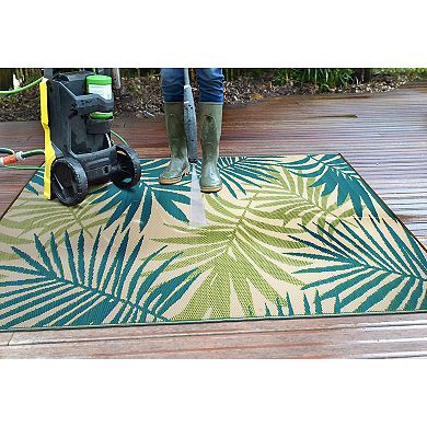 World Rug Gallery Green Modern Fronds Reversible Indoor / Outdoor Area Rug