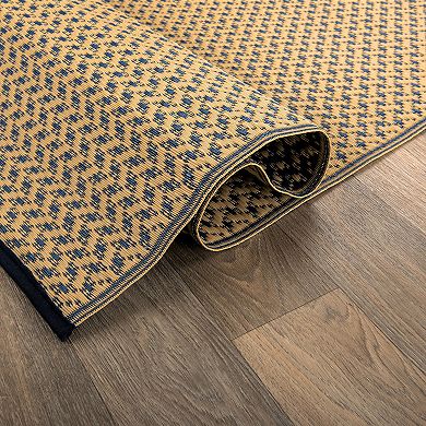 World Rug Gallery Navy & Tan Solid Reversible Indoor / Outdoor Area Rug