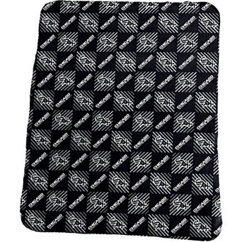Chicago White Sox 60'' x 50'' Repeat Pattern Lightweight Throw Blanket