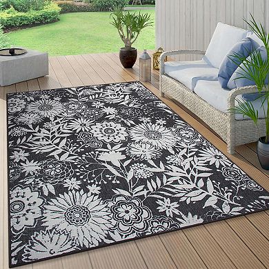World Rug Gallery Modern Dark Floral Indoor / Outdoor Area Rug
