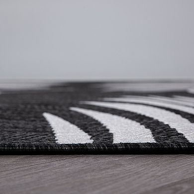World Rug Gallery Palm Leaves Indoor Outdoor Rug