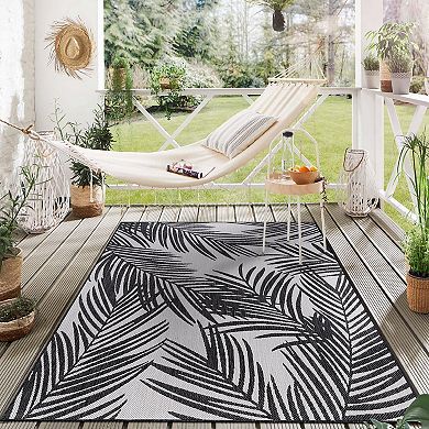 World Rug Gallery Modern Distressed Palm Print Indoor / Outdoor Area Rug