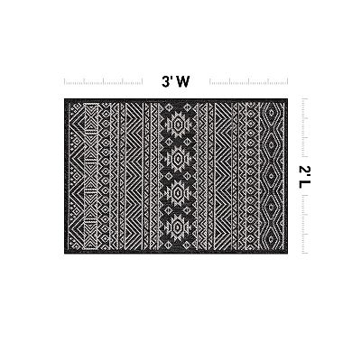 World Rug Gallery Distressed Boho Print Indoor / Outdoor Area Rug