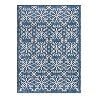 World Rug Gallery Transitional Medallion Print Indoor / Outdoor Area Rug