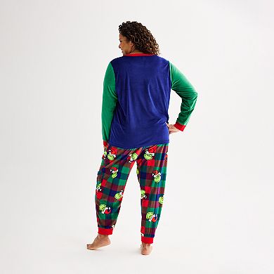 Plus Size Jammies For Your Families® Dr. Seuss' How The Grinch Stole Christmas Pajama Top & Pajama Bottoms Set