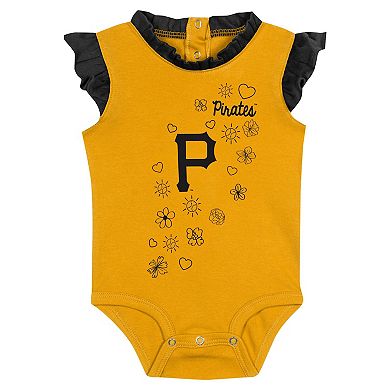 Girls Newborn & Infant Fanatics Branded Gold Pittsburgh Pirates Happy Baseball Bodysuit, Bib & Bootie Set