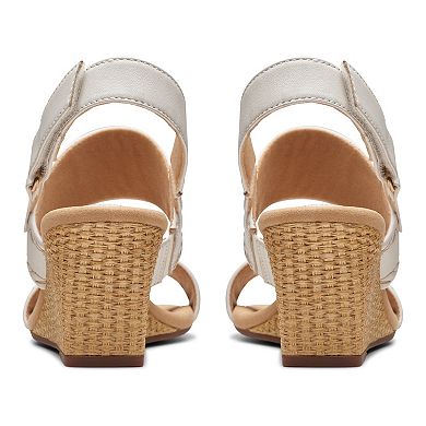 Clarks Kyarra Rose Women's Nubuck Wedge Sandals