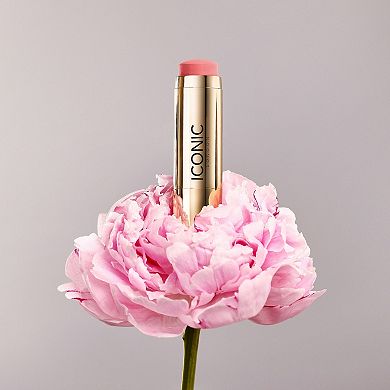 Blurring Blush Cream to Powder Lip and Cheek Stick