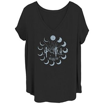 Juniors' Plus Desert At Night "Not All Who Wander Are Lost" V-Neck Graphic Tee