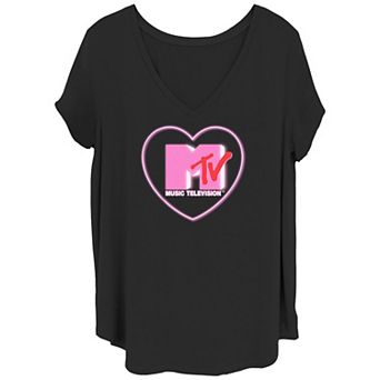 Juniors' Plus Size Heart Graphic Tee