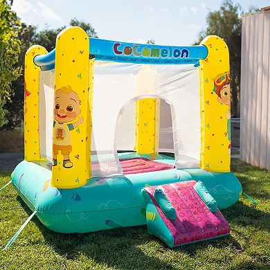 World Tech Toys Cocomelon Inflatable Bouncer with Slide