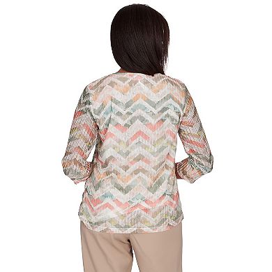 Petite Alfred Dunner Textured Chevron Print Twist Tab Hem 3/4-Sleeve Top with Necklace