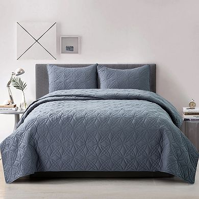 Unikome 3 Piece Microfiber Reversible Quilt Set with Shams