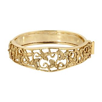 1928 Gold Tone Filigree Flower Hinge Bracelet