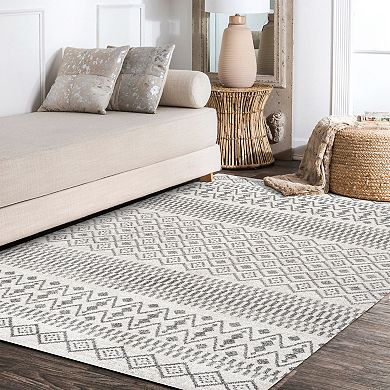 Asilah Moroccan Modern Diamond Area Rug