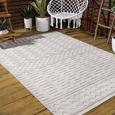 Xlendi High-low Pile Moroccan Geometric Indoor/outdoor Area Rug