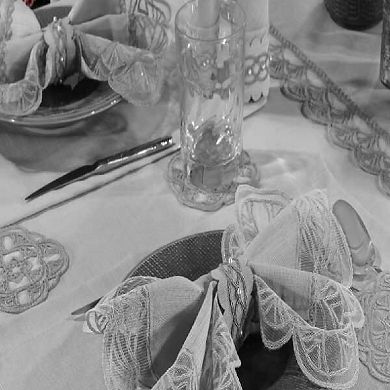 Lace Tablecloth For Wedding Gift Or Anniversary, Family Gatherings, Housewarming Gift