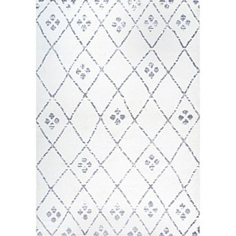 Izil Moroccan Geometric Diamond Area Rug