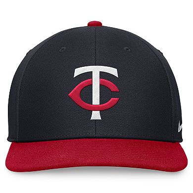 Men's Nike Navy/Red Minnesota Twins Evergreen Two-Tone Snapback Hat