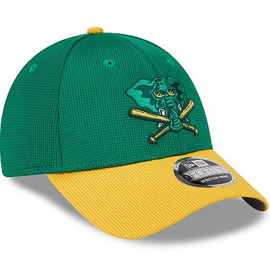 Men's New Era  Kelly Green Oakland Athletics 2024 Batting Practice 9FORTY Adjustable Hat