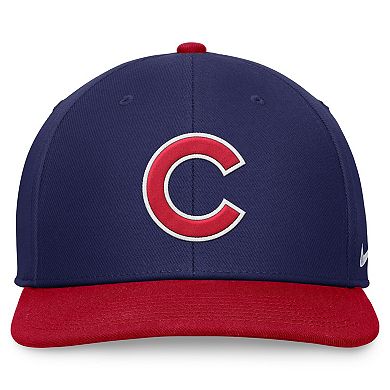 Men's Nike Royal/Red Chicago Cubs Evergreen Two-Tone Snapback Hat