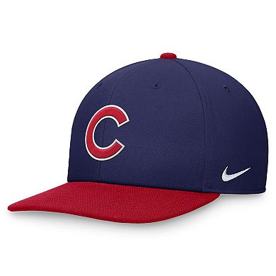Men's Nike Royal/Red Chicago Cubs Evergreen Two-Tone Snapback Hat